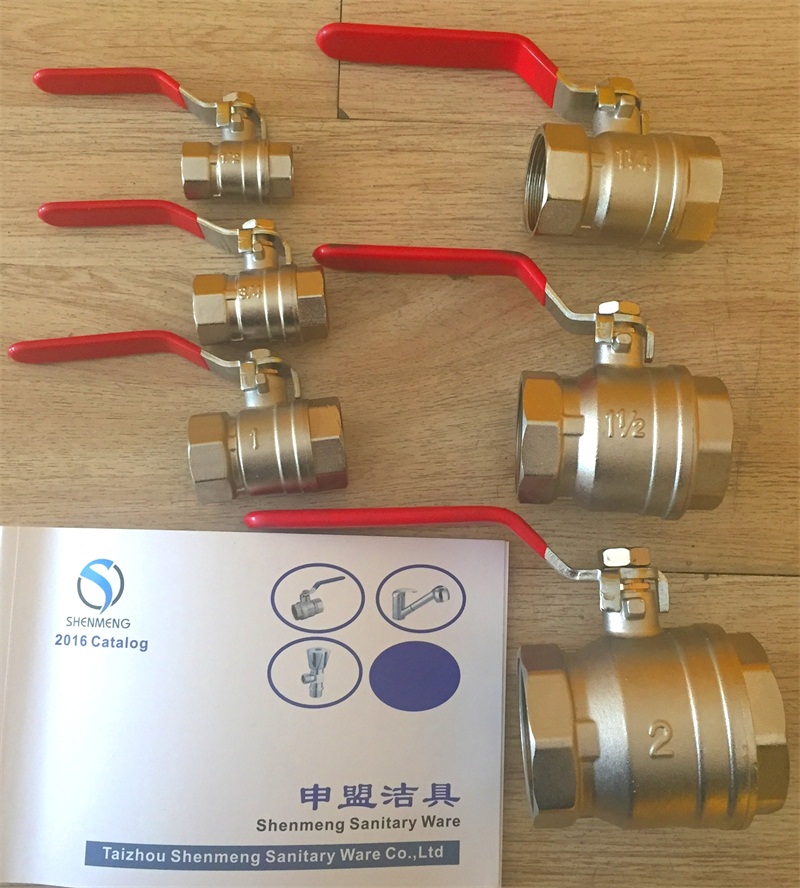 SM005A Reduced Bore Screwed Brass Ball Valve Female